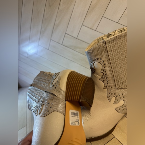 Women’s boots size8 - Picture 4 of 6